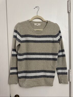 Striped Scoopneck Sweater in Beige, White & Charcoal